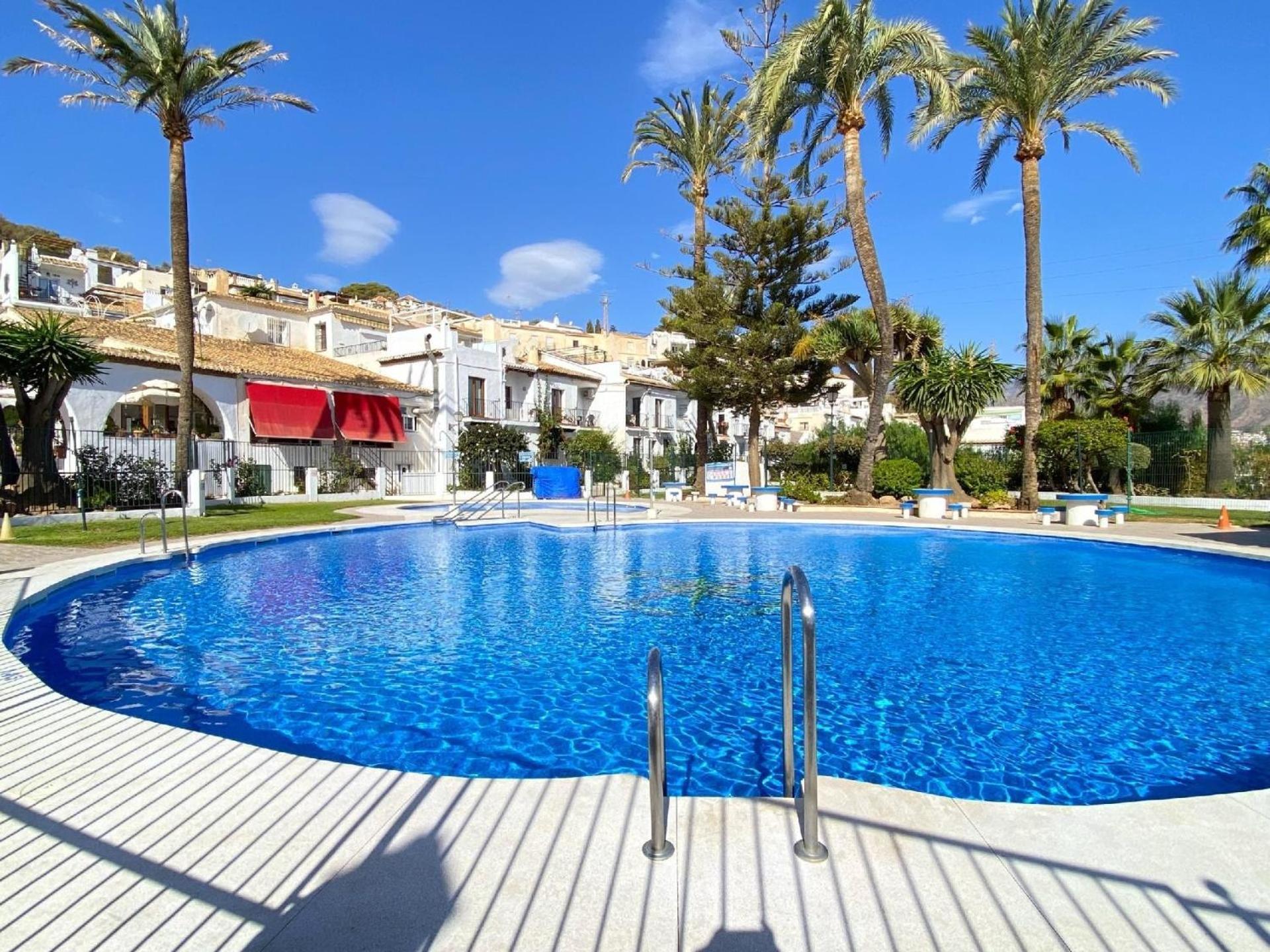Fuer 4 Personen Ca 100 Qm In Nerja, Andalusien Costa Del Sol Holiday home *